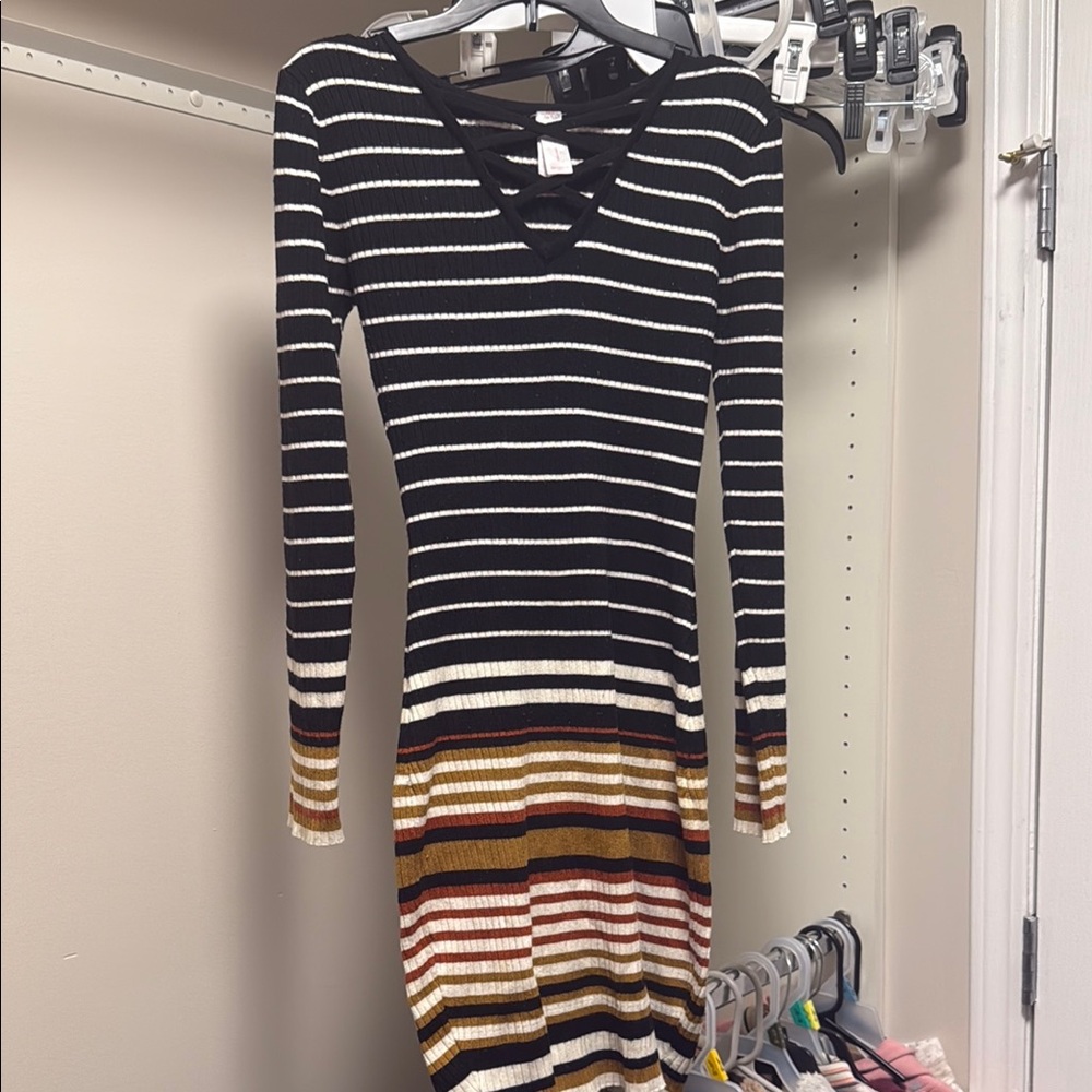 Black and White Ribbed Bodycon Dress